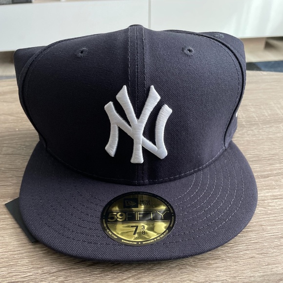 Yankee New Era x Eric Emanuel fitted cap 3/8